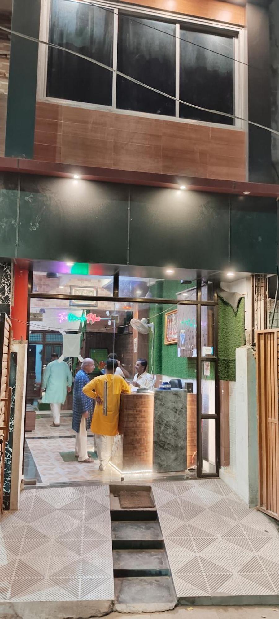 Ayodhya The Nirmala Palace酒店 外观 照片